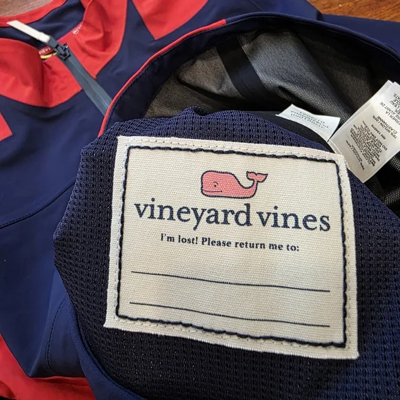 Vineyard Vines Boy's Regatta Pullover Size S (8-10)